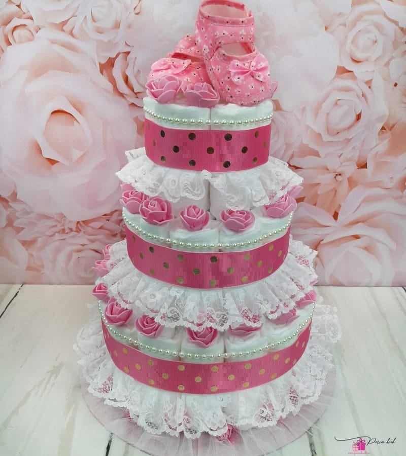 Tumeroosa mähkmetort papudega