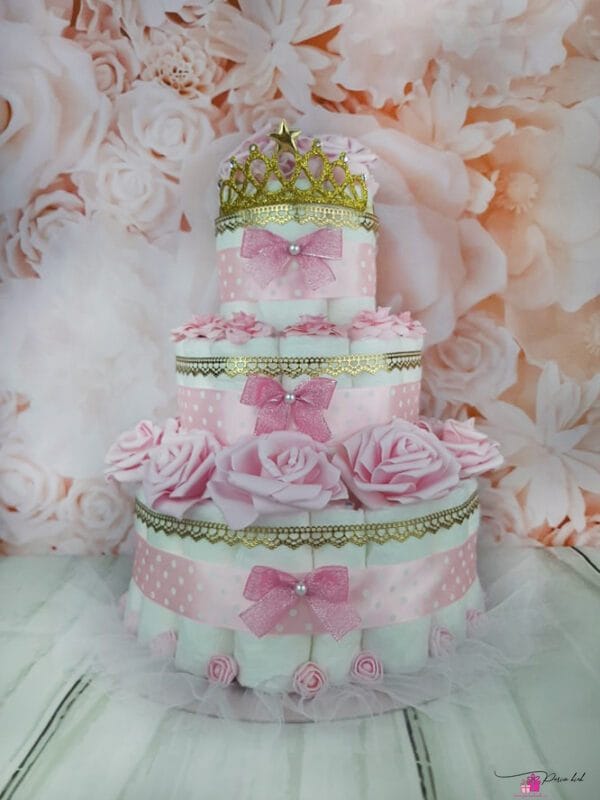 Roosa mähkmetort lipsukestega