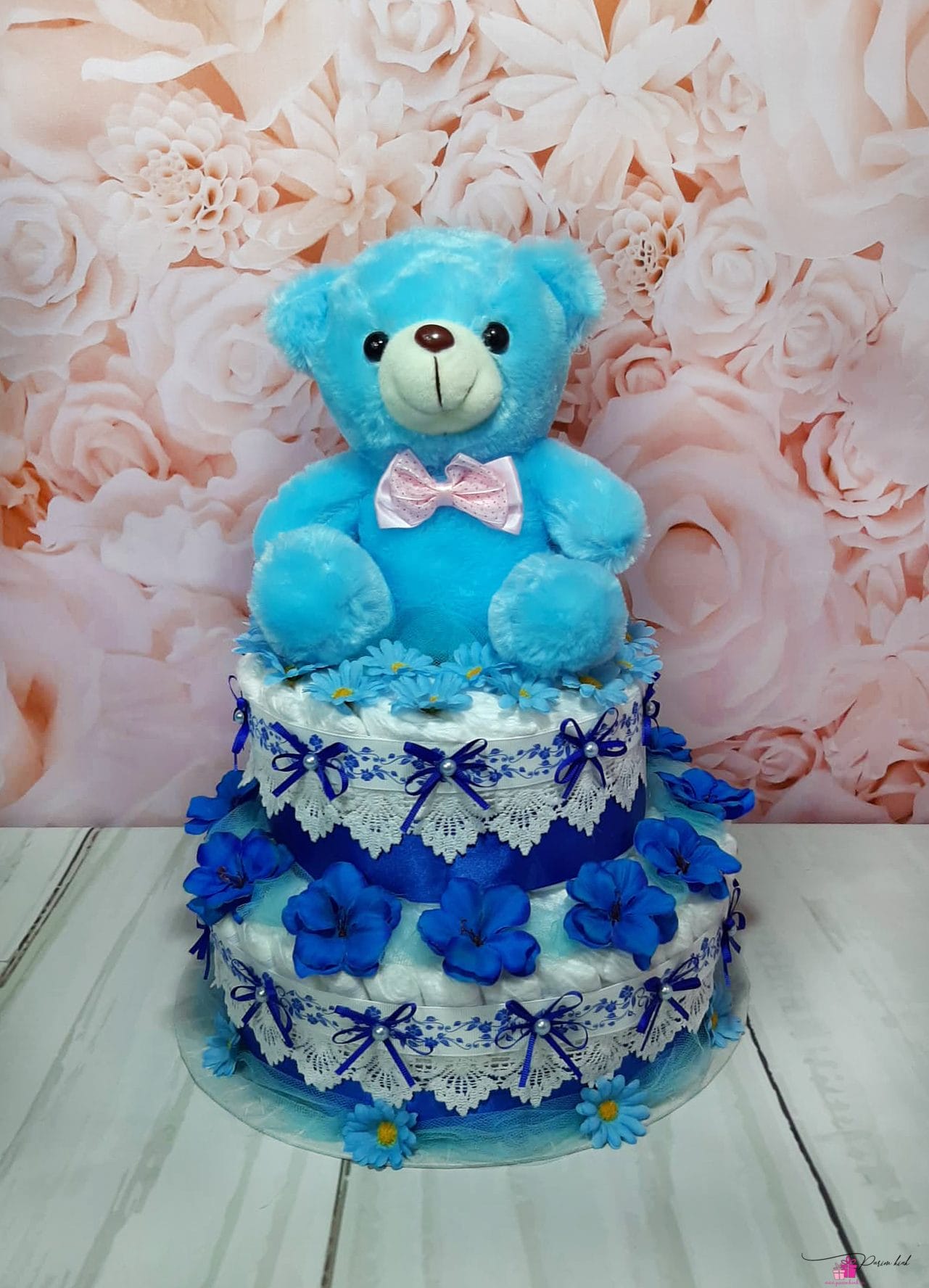 kahekorruseline mähkmetort led karuga