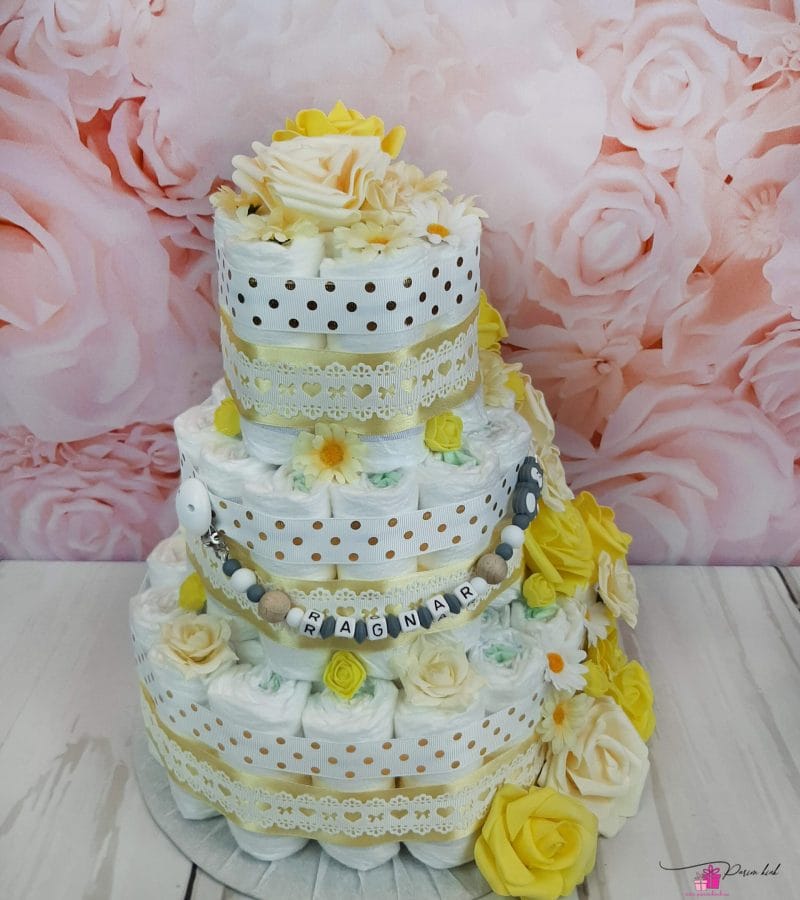 kollane mähkmetort lilledega 2 kollane mähkmetort lilledega 2