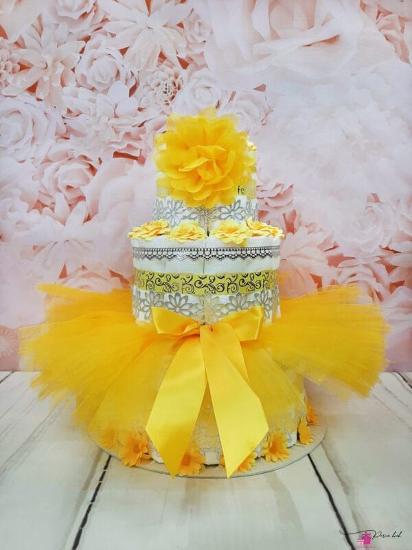 kollane mähkmetort tutu seelikuga