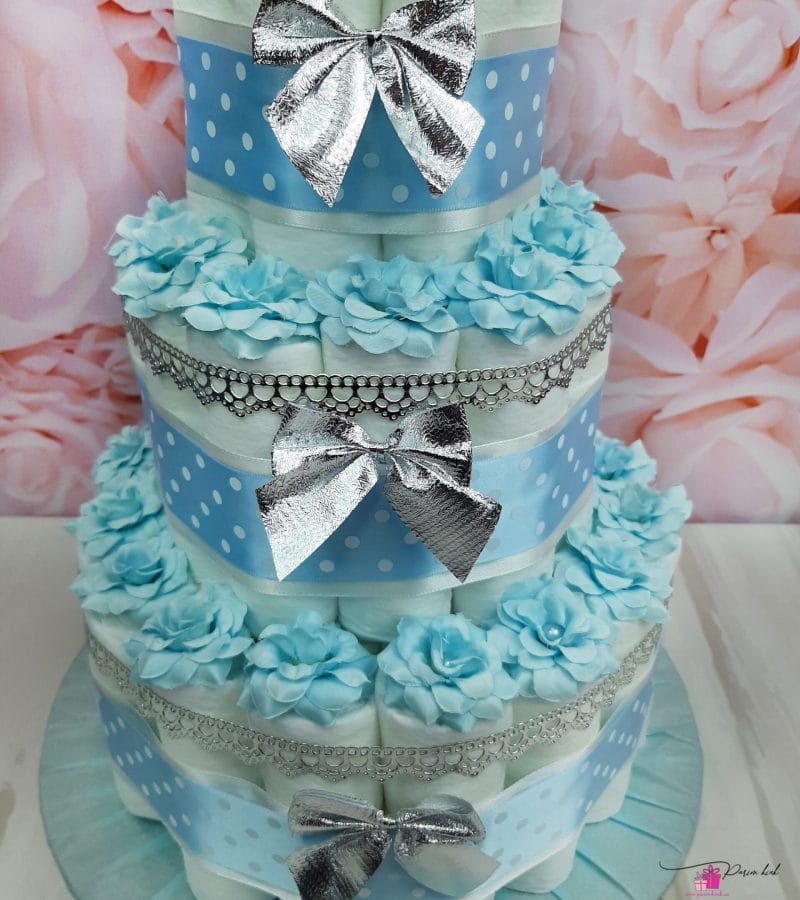 helesinine mähkmetort lipsudega 2 helesinine mähkmetort lipsudega 2