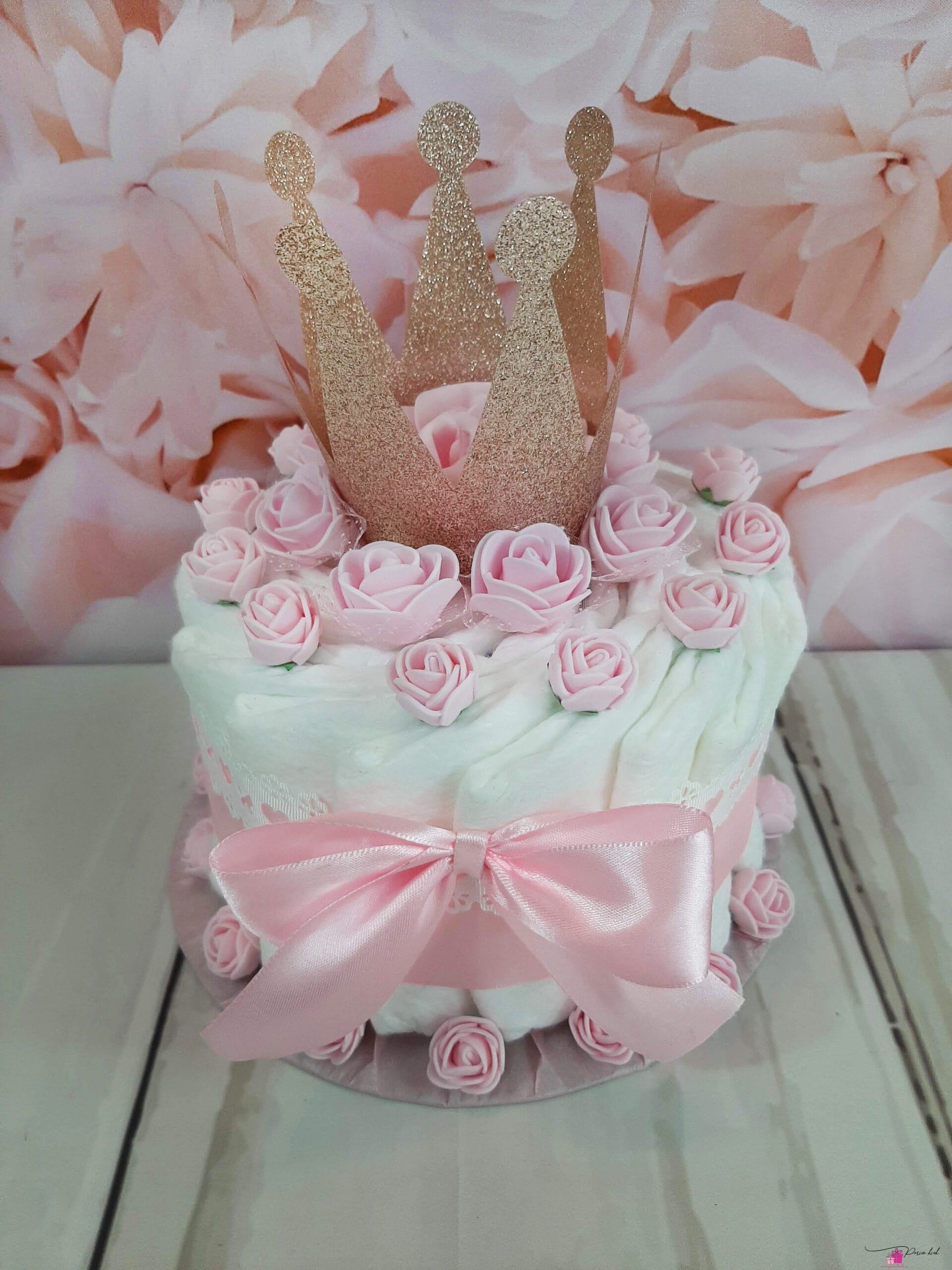 roosa pisike mähkmetort krooniga 1