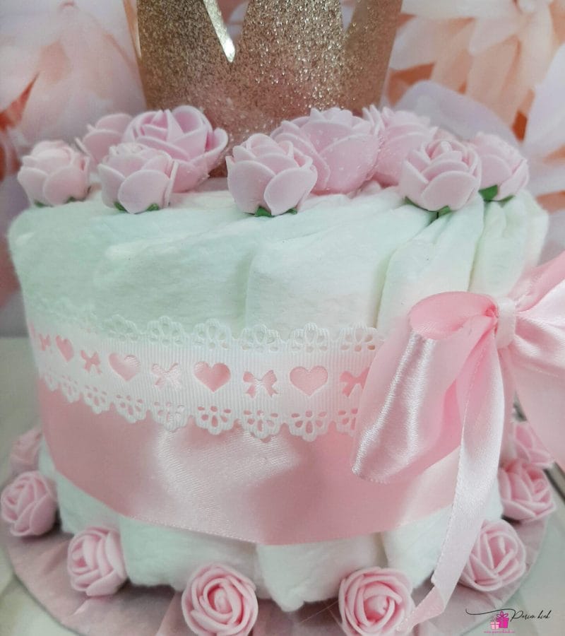 roosa pisike mähkmetort krooniga 2 roosa pisike mähkmetort krooniga 2