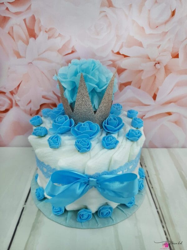 sinine pisike mähkmetort krooniga