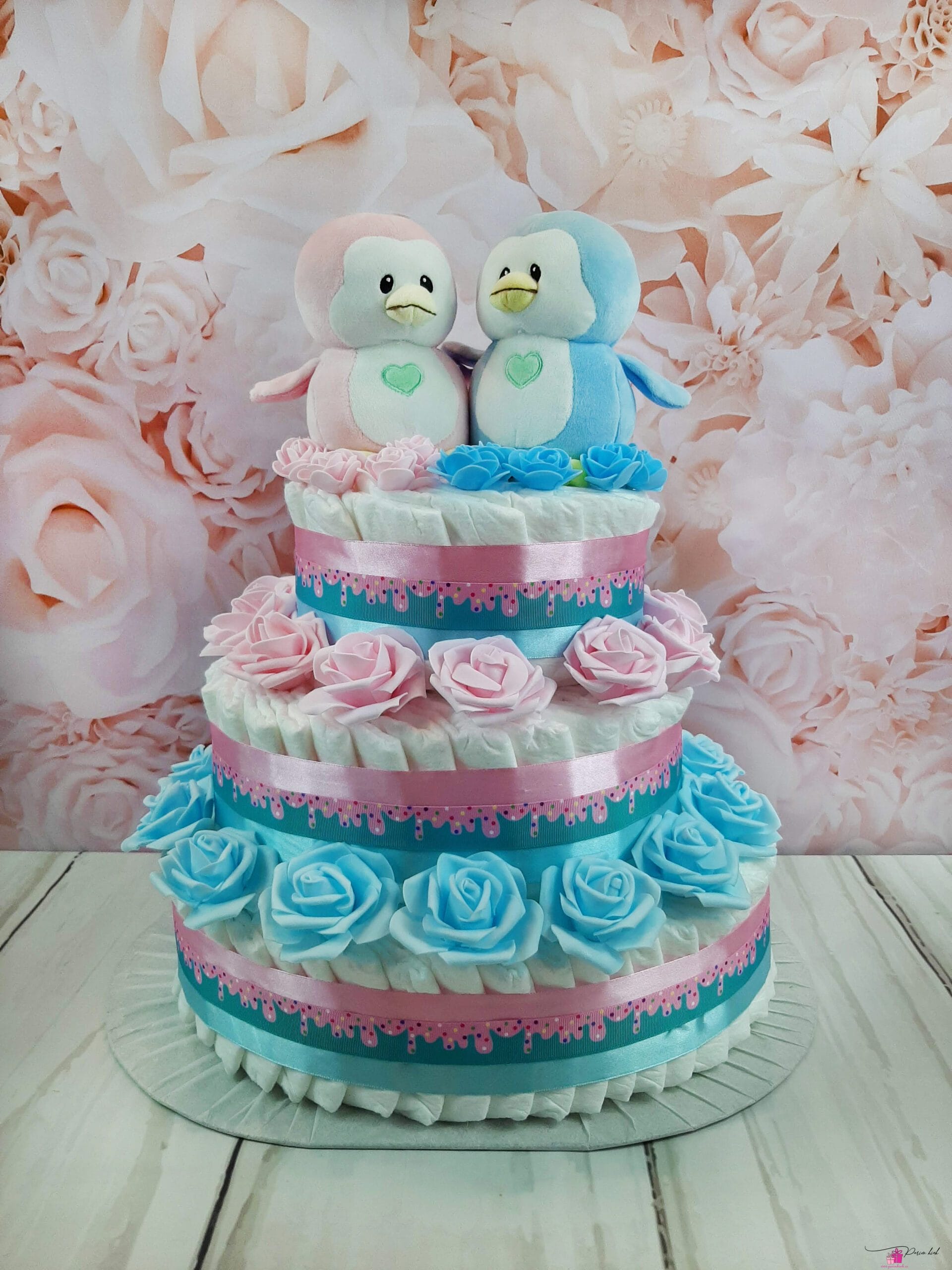 Kaksikute mähkmetort pingviinidega