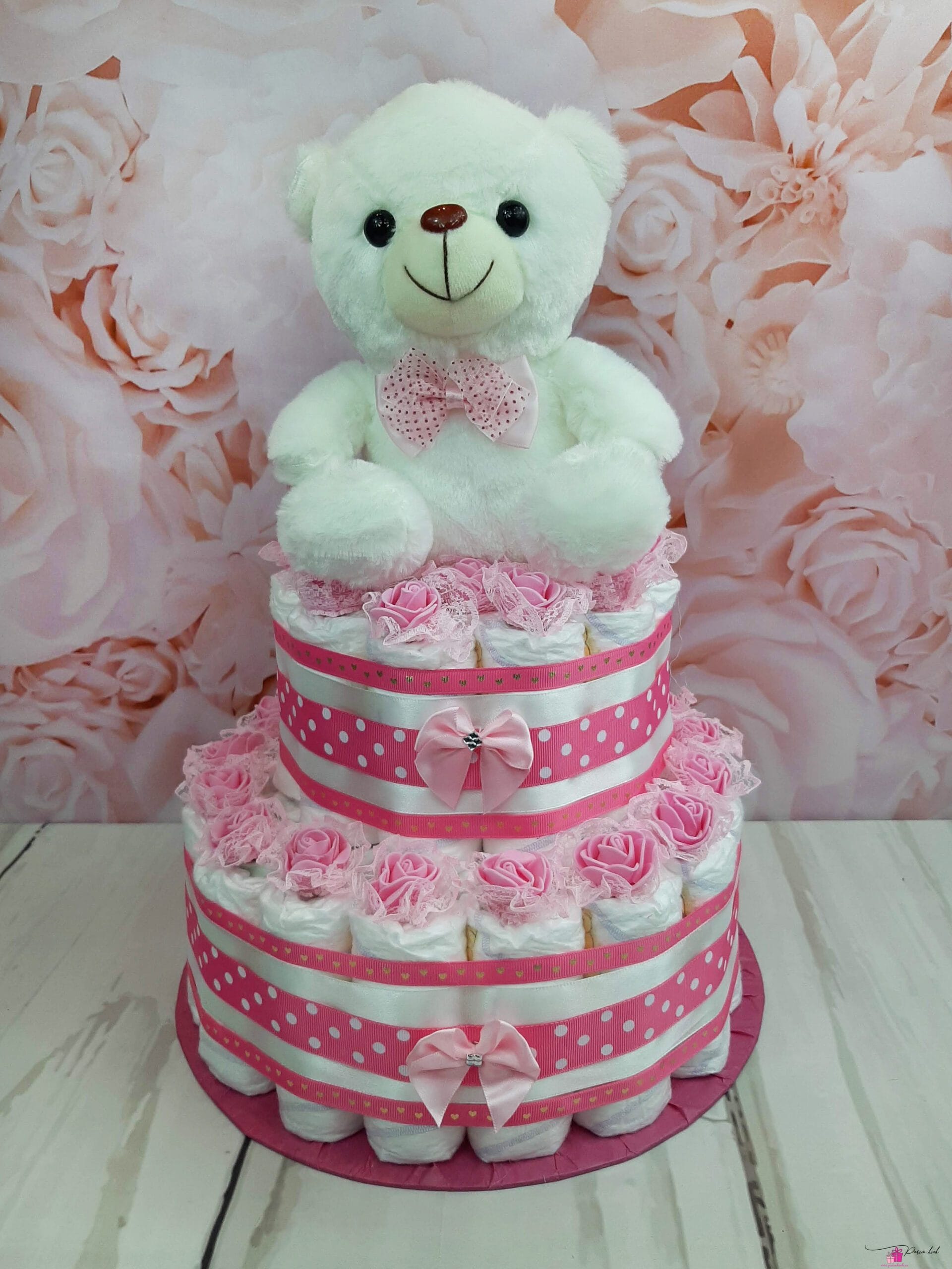 Roosa mähkmetort Valge Karuga