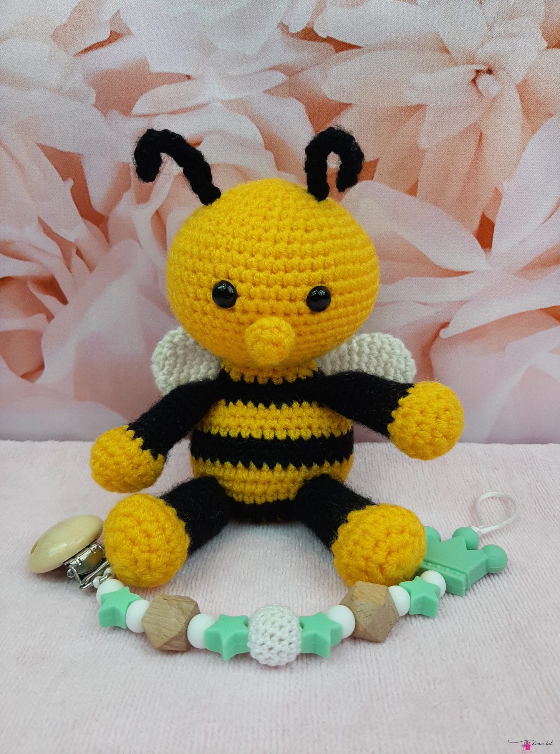 Amigurumi mesilane ja lutikett2