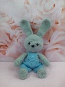 Hall amigurumi jänes 5