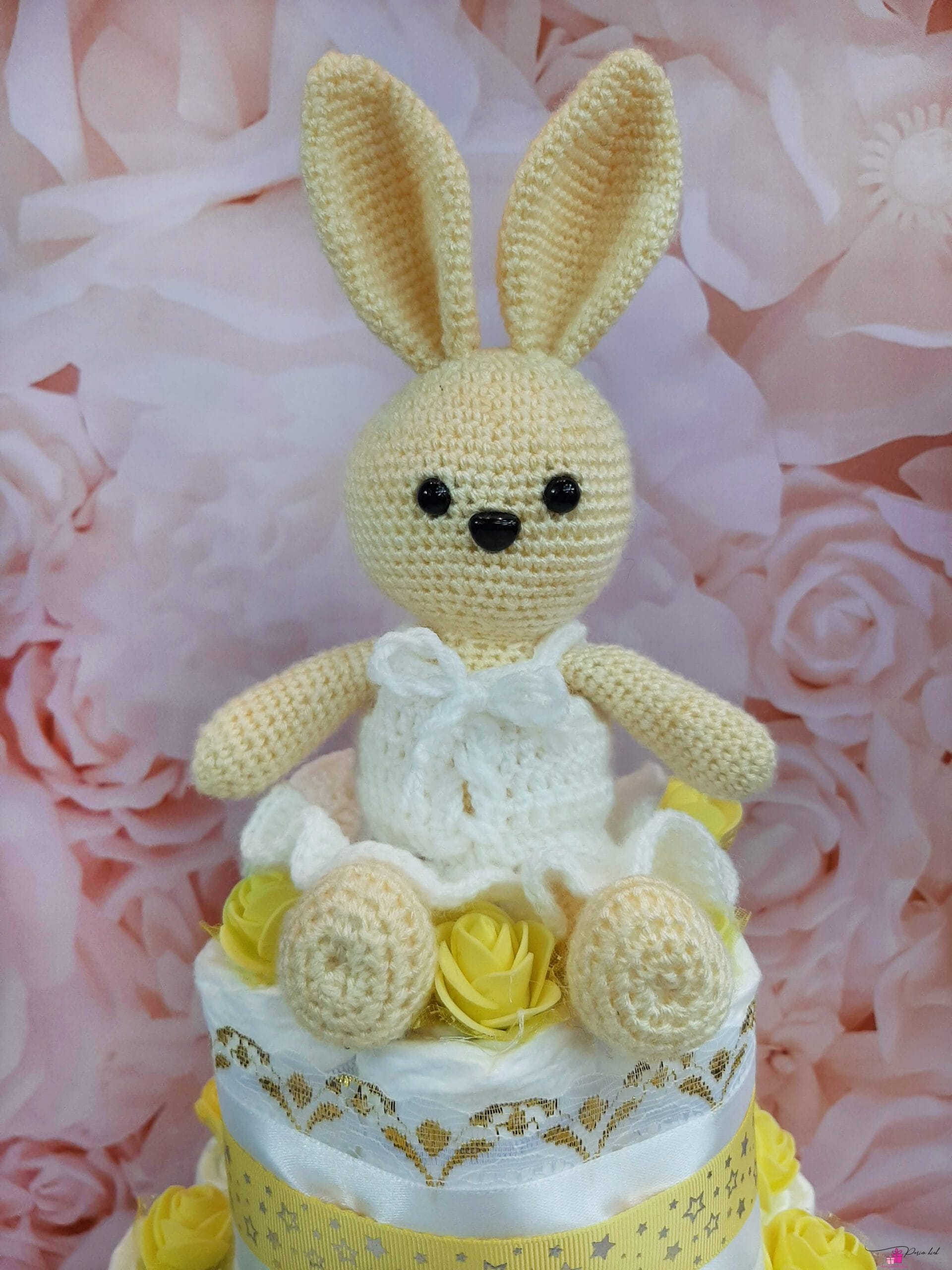 Kollane mähkmetort amigurumiga 1