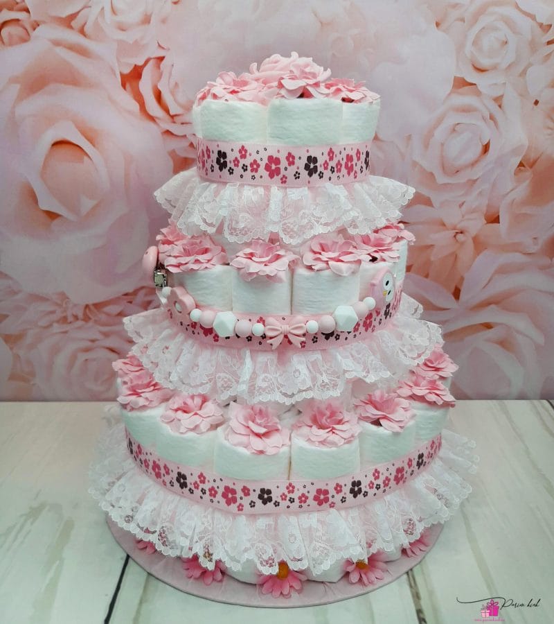 Roosa mähkmetort Pitsiga