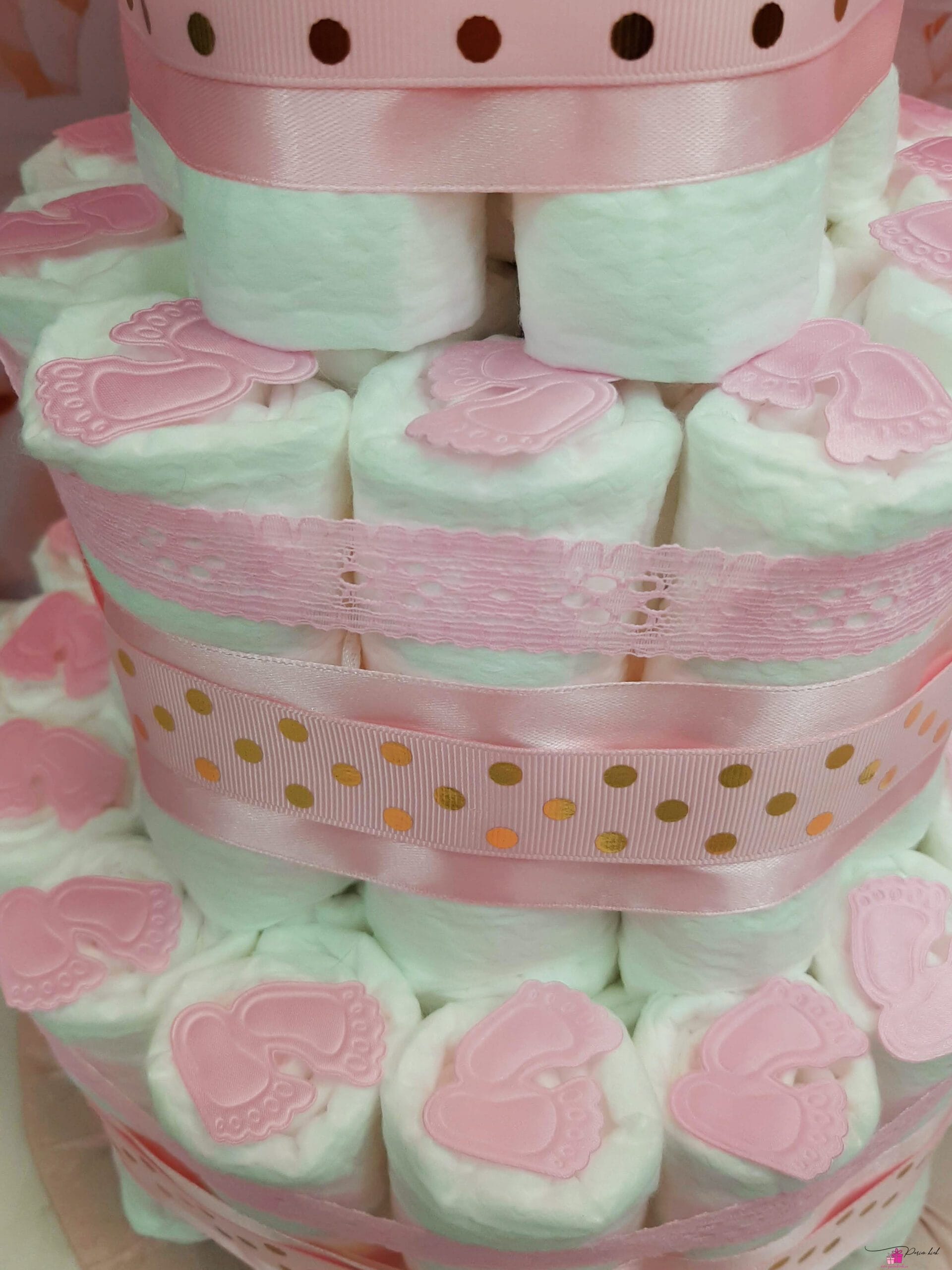 Roosa mähkmetort kaisukaruga 2