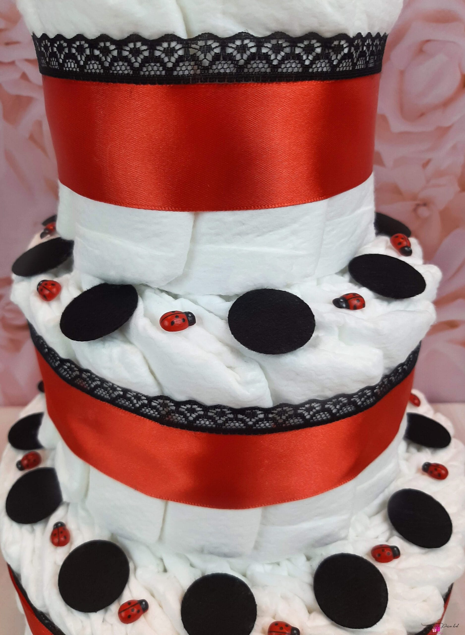 Punane Mähkmetort Lepatriinuga 2