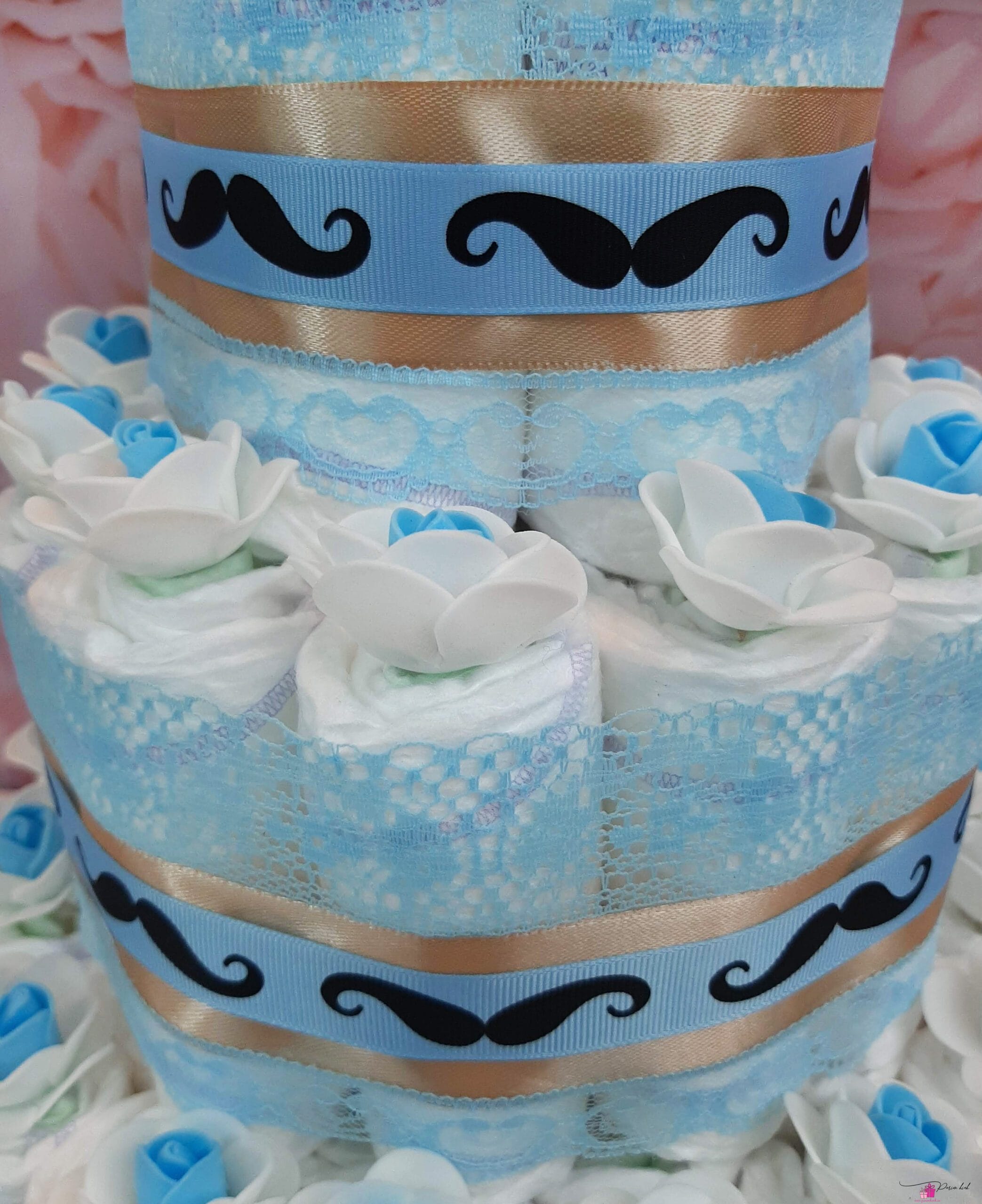 Sinine Mähkmetort Ahviga 10