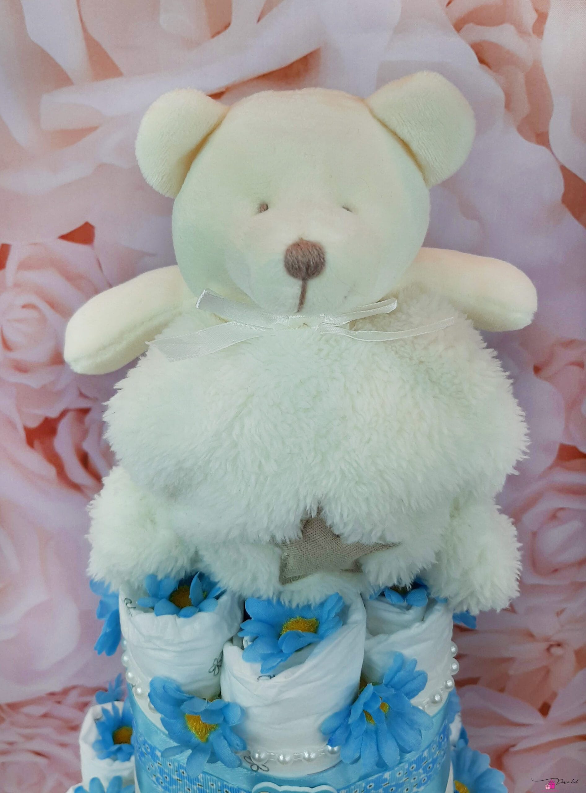 Sinine Mähkmetort Karudega. 4jpg