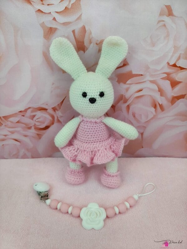 Valge-Roosa Amigurumi jänes ja lutikett 1