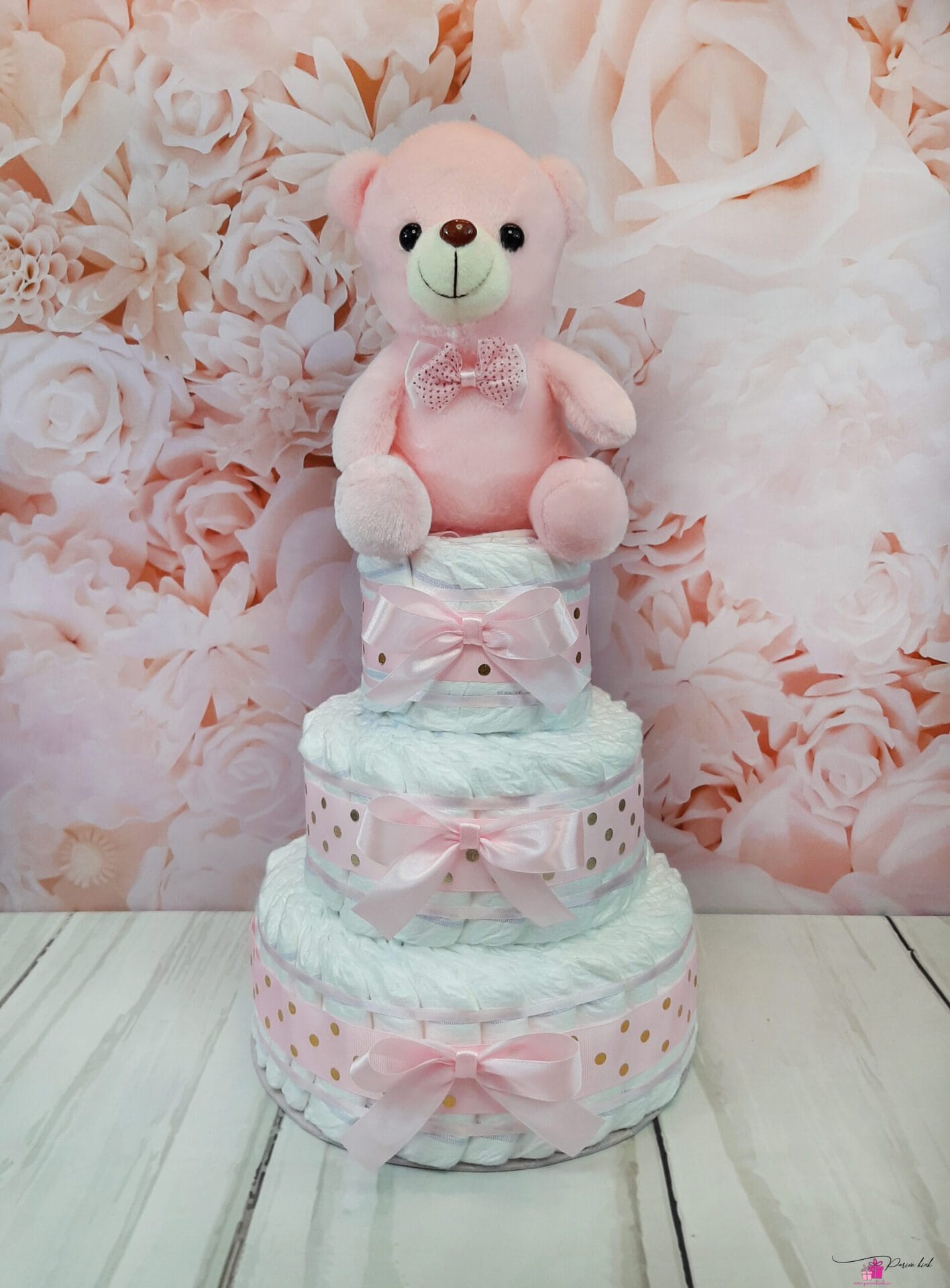 Roosa mähkmetort Mõmmiga