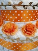 Oranz mähkmetort lõviga 3