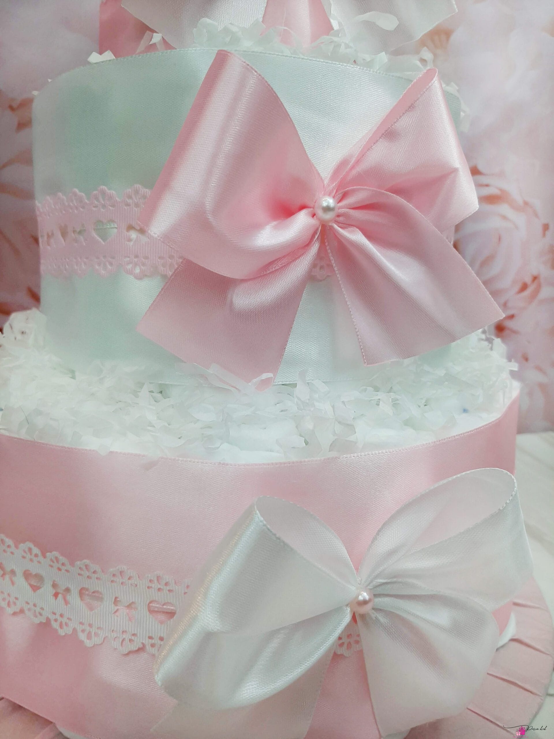 Valge mähkmetort Lilledeta 1jpg