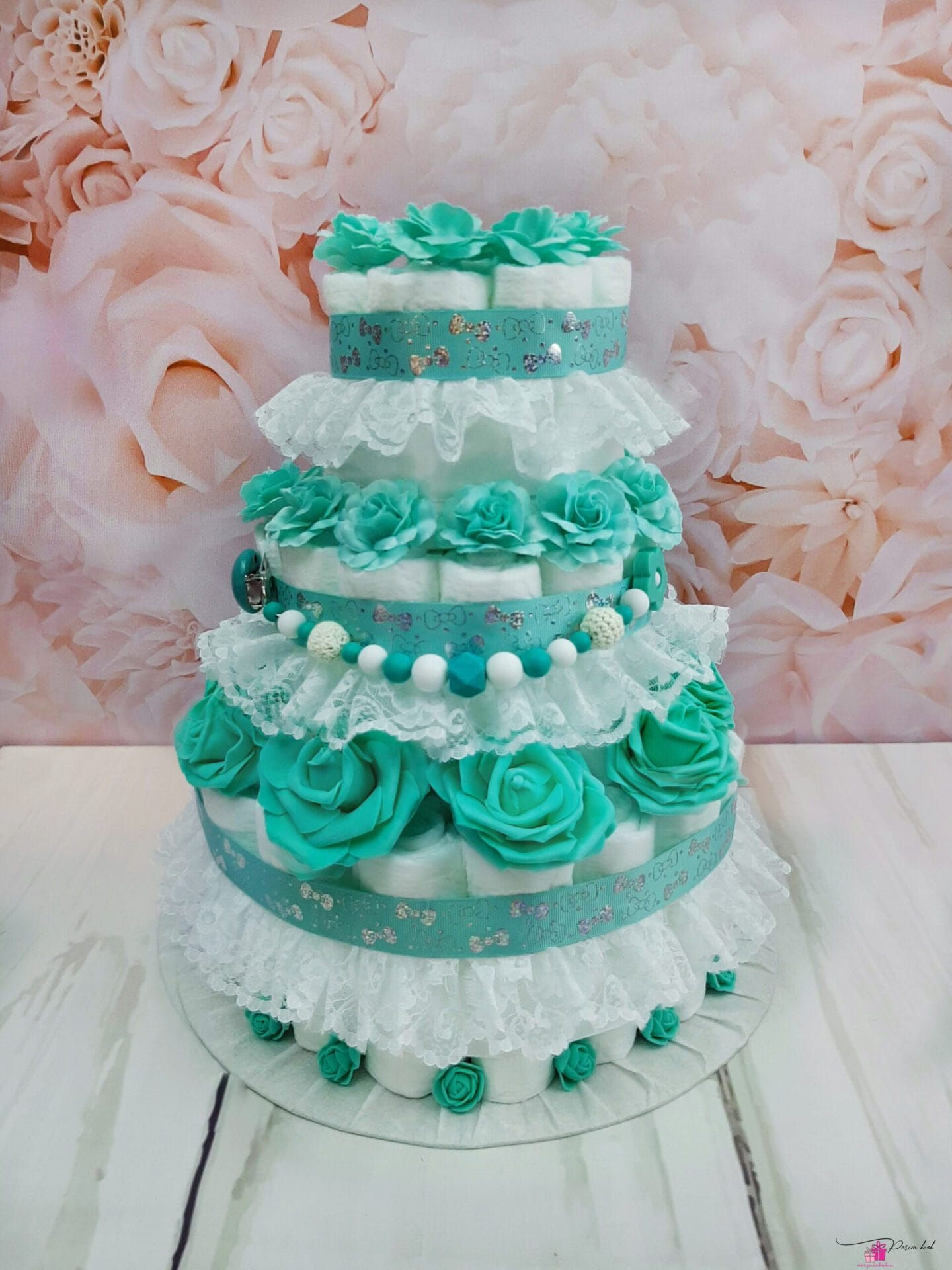 mündiroheline mähkmetort roosidega 4