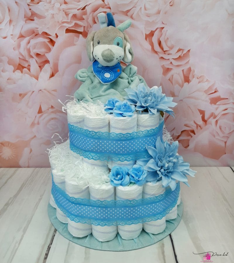 Sinine mähkmetort pitsuga Sinine mähkmetort pitsuga