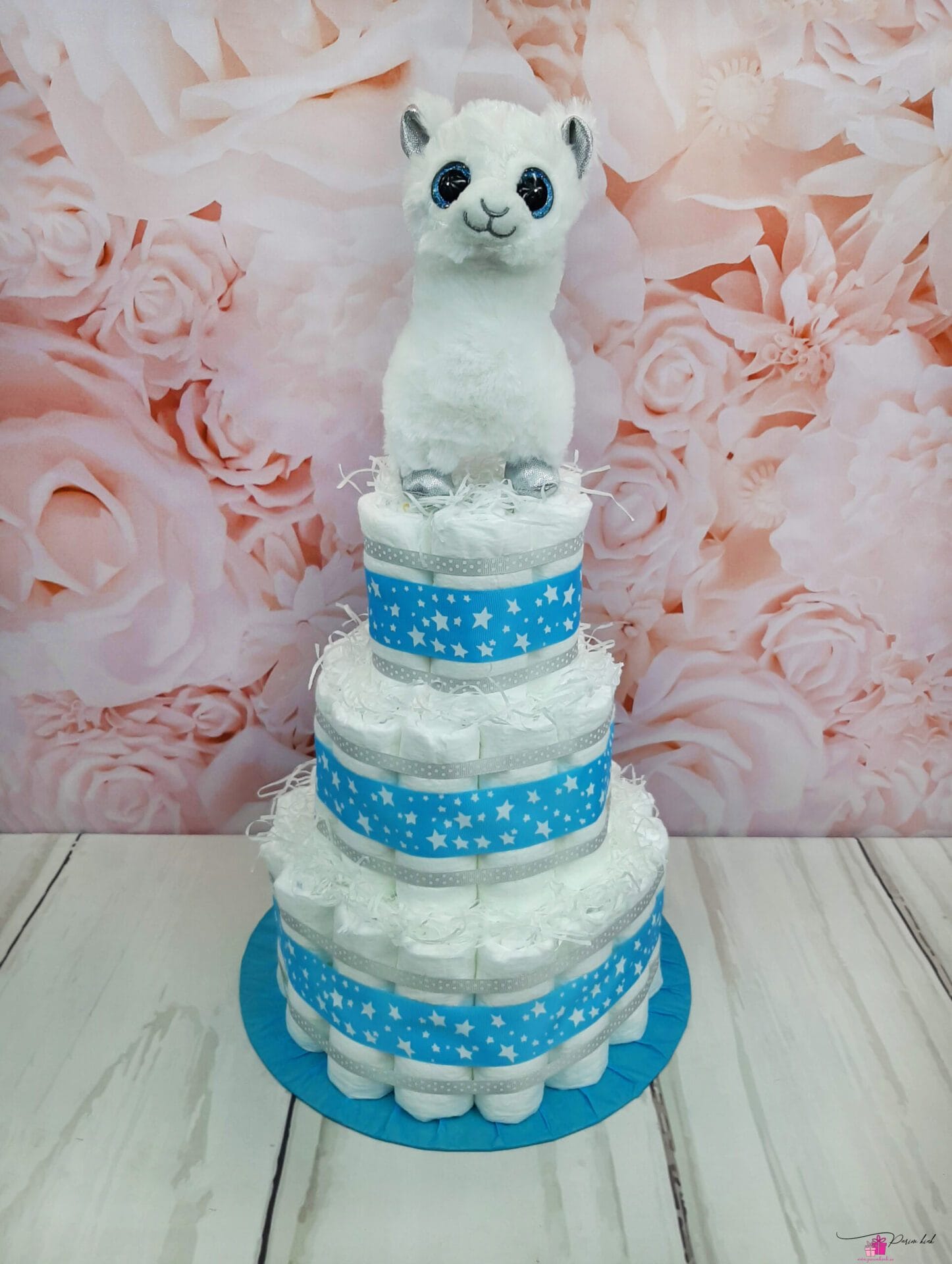 sinine mähkmetort alpakaga