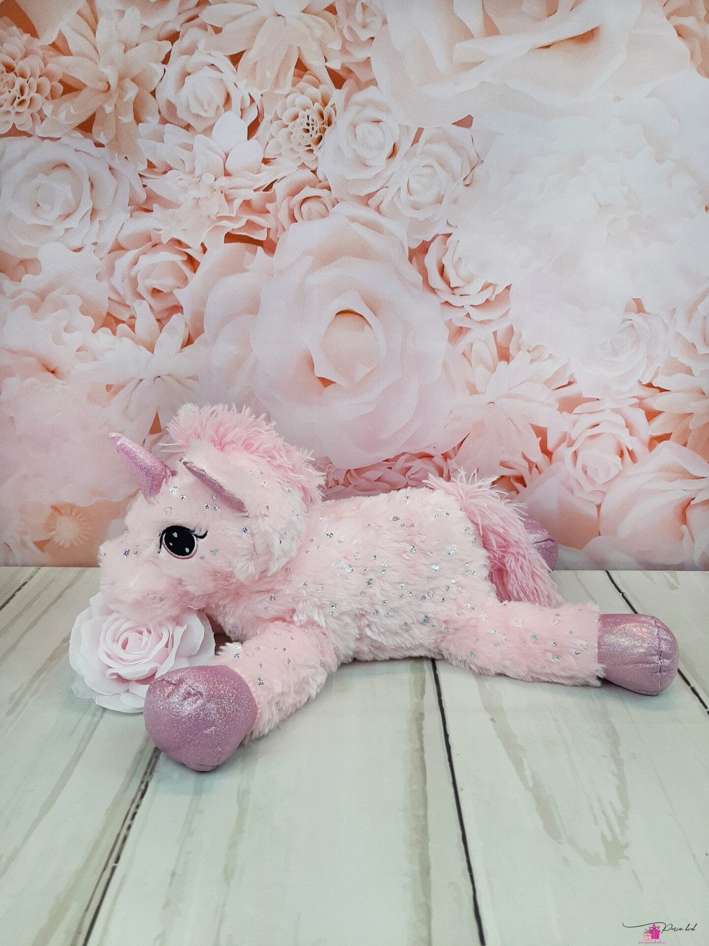 Roosa mähkmetort suure ükssarvikuga 3