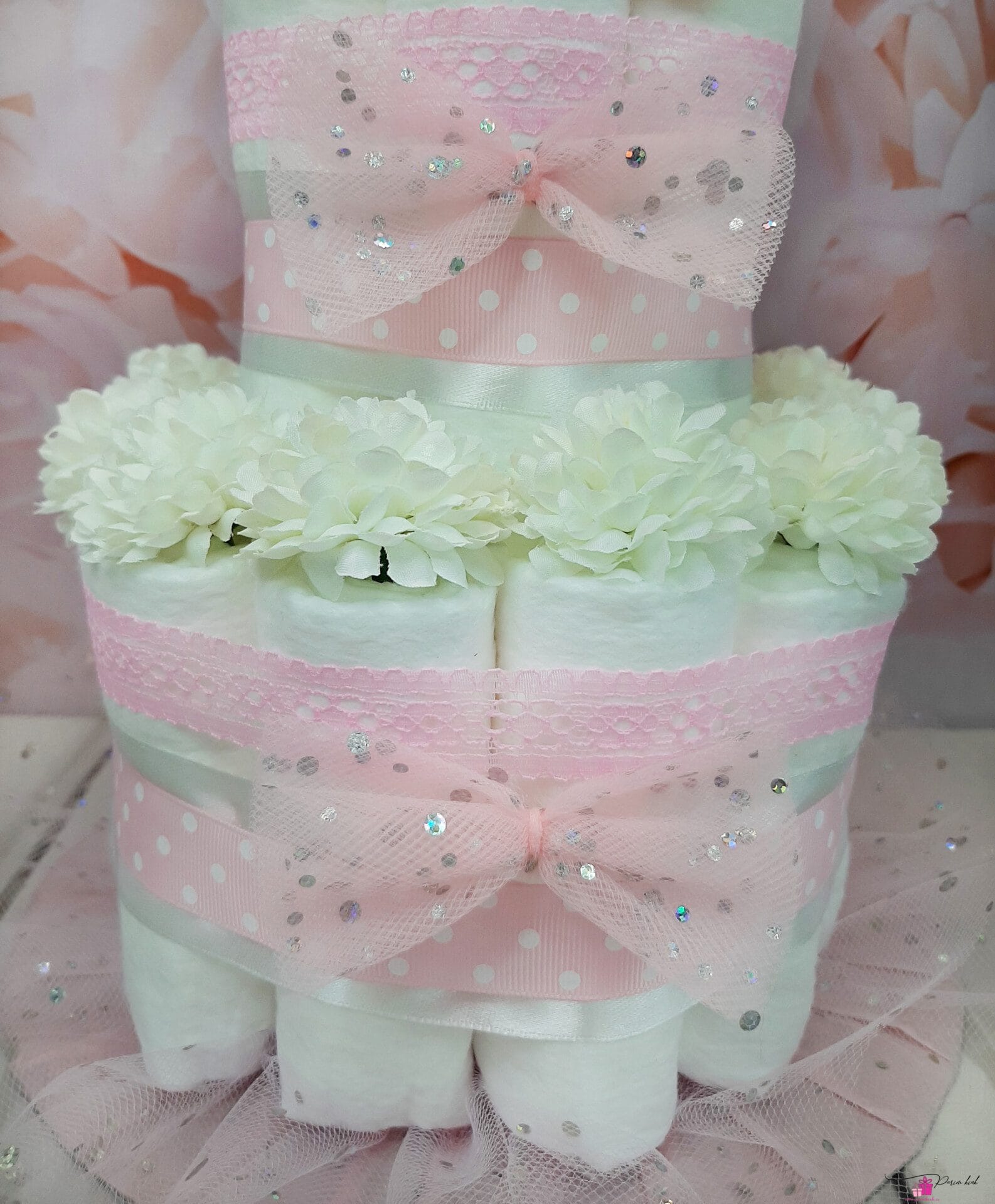 Roosa väike mähkmetort lambaga