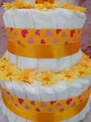 kollane mähkmetort amigurumi jänkuga 2