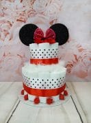 Punane väike tort Minniga