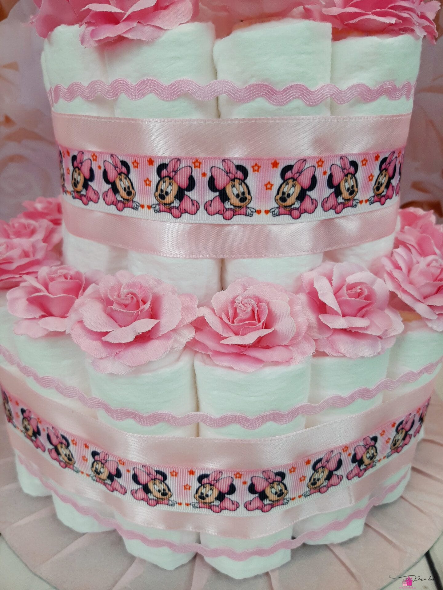 roosa mähkmetort minnie 7