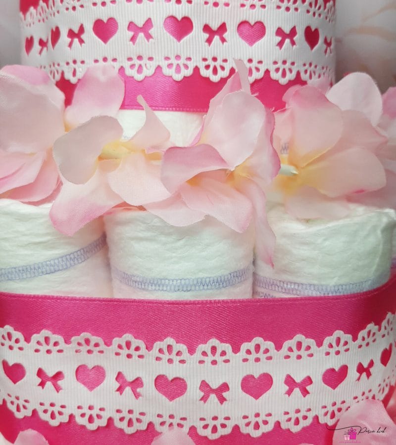 roosa väike mähkmetort peapaelaga 2 roosa väike mähkmetort peapaelaga 2