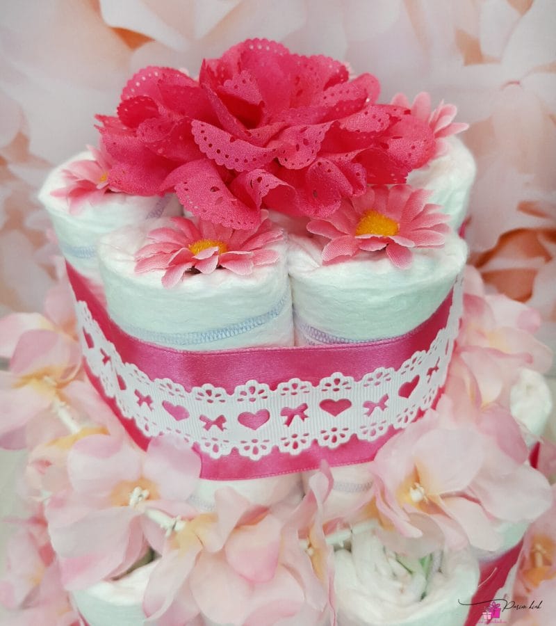 roosa väike mähkmetort peapaelaga 3 roosa väike mähkmetort peapaelaga 3