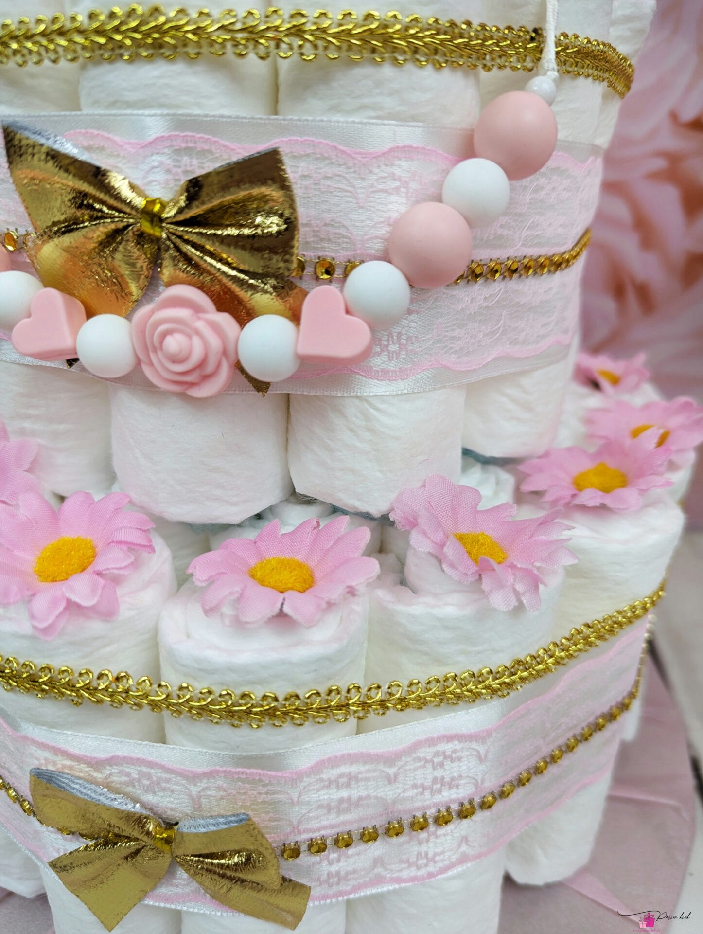 Roosa Mähkmetort Karikakardega 11