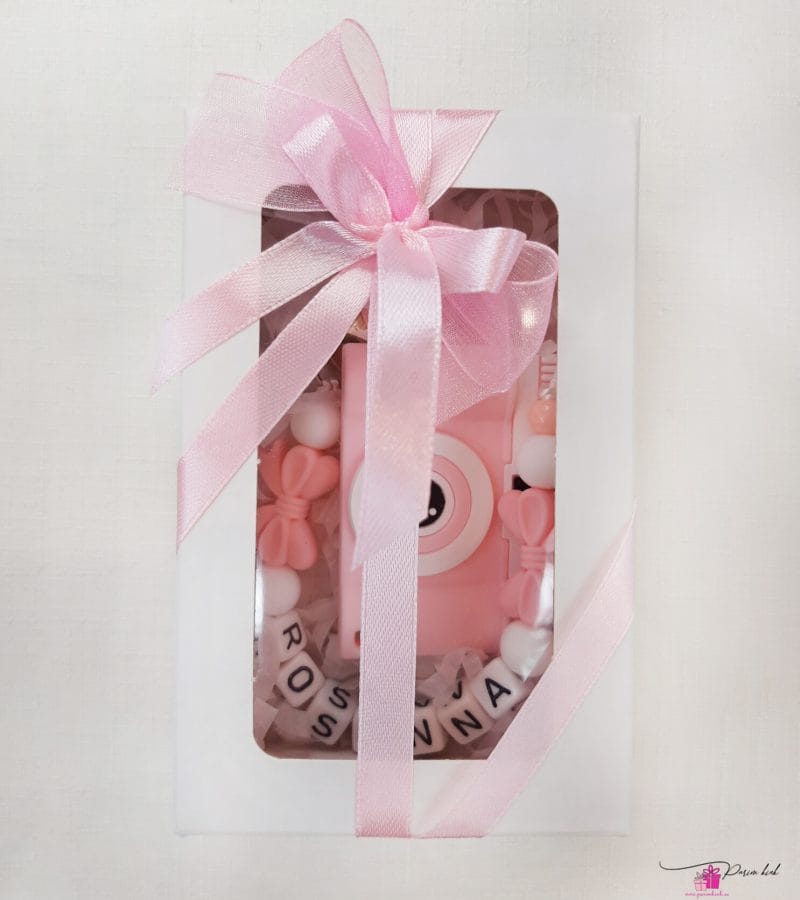 Roosa lutikett ja närimislelu 1 Roosa lutikett ja närimislelu 1