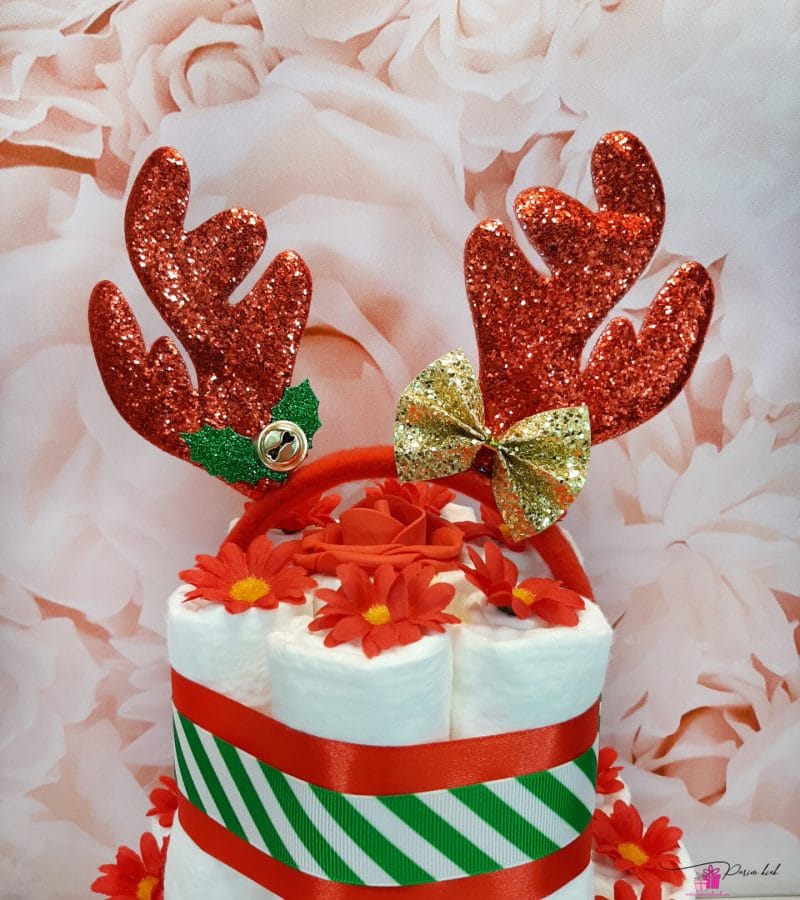 Jõulu mähketort põhjapõdra peavõruga 1 Jõulu mähketort põhjapõdra peavõruga 1