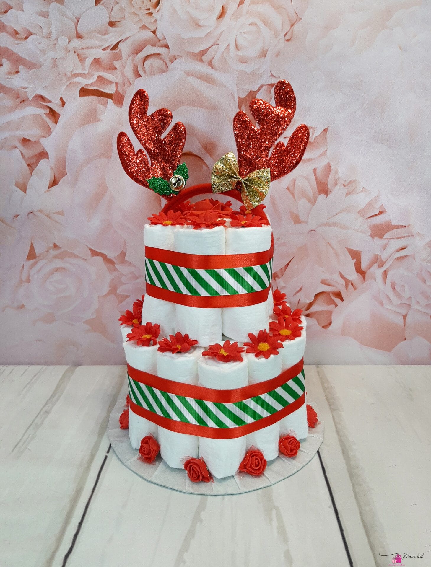 Jõulu mähketort põhjapõdra peavõruga