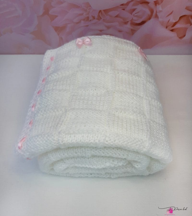 Käsitöö beebitekk roosade või siniste lipsudega 3 Käsitöö beebitekk roosade või siniste lipsudega 3