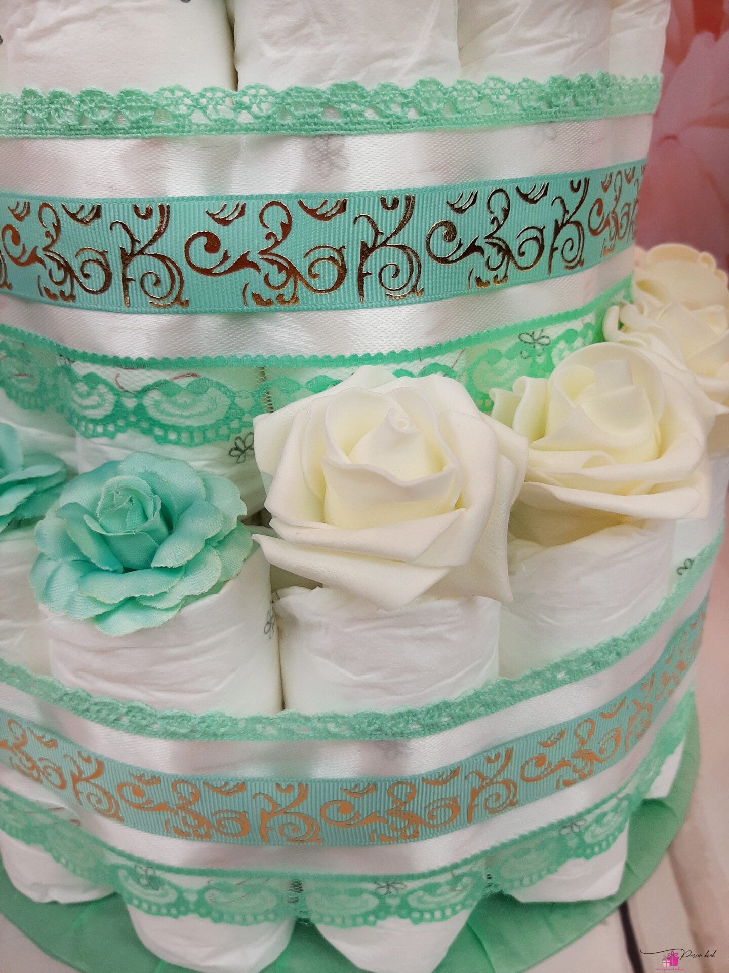 Mündiroheline mähkmetort dinosaurusega. 1jpg