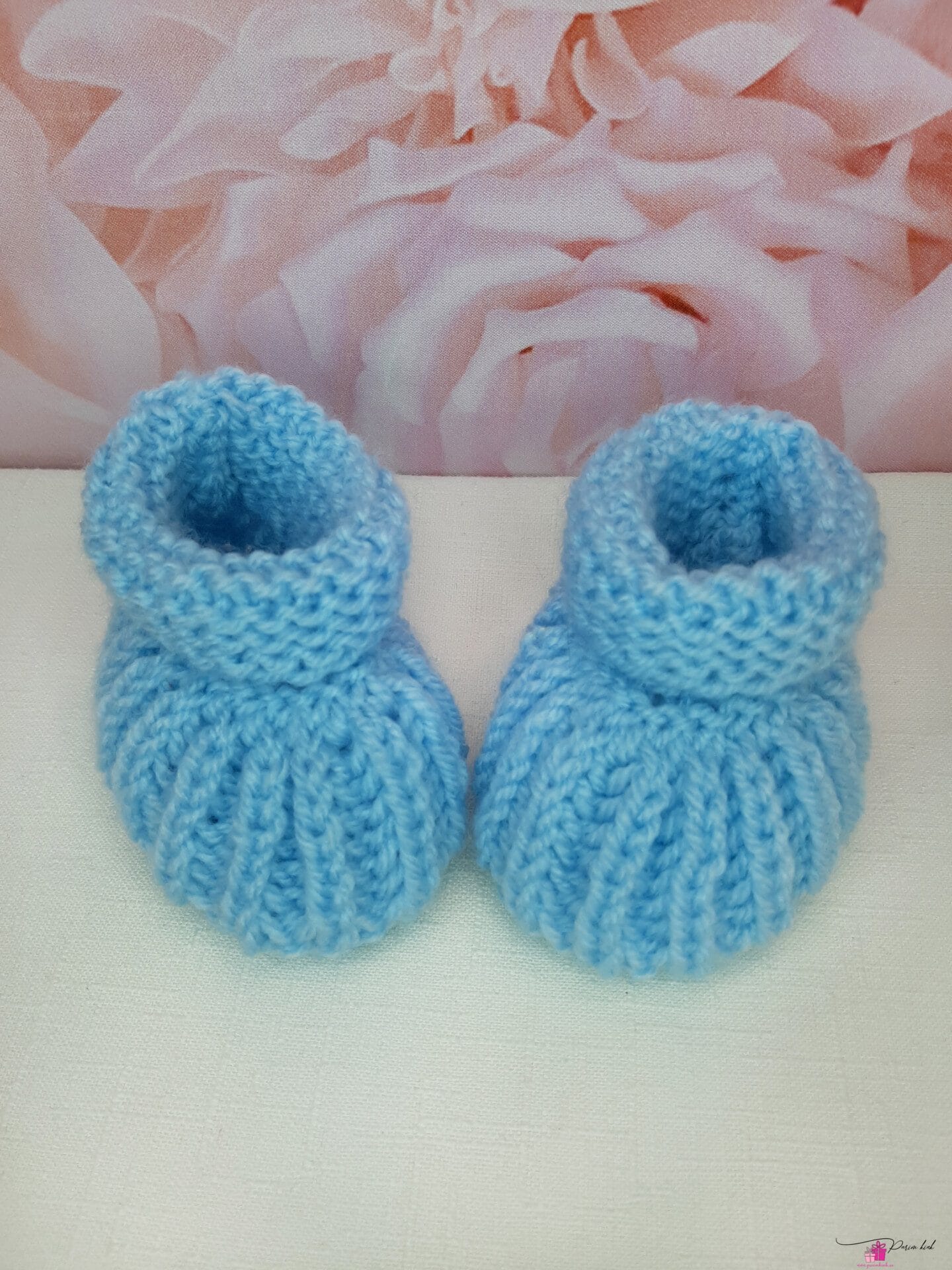 Sinised kootud beebi papud