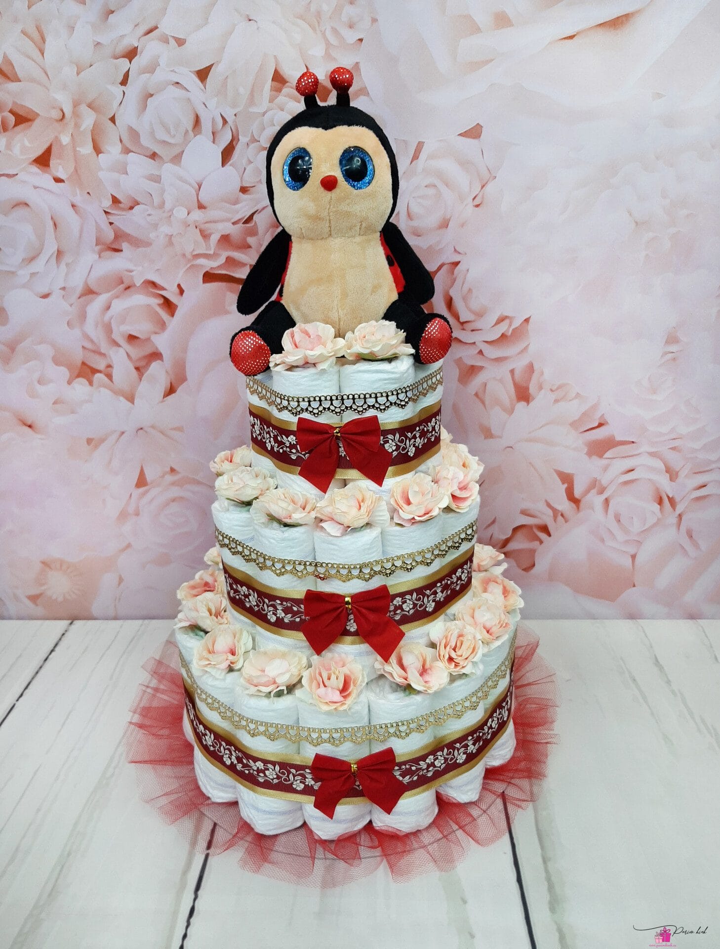 punane mähkmetort lepatriinu