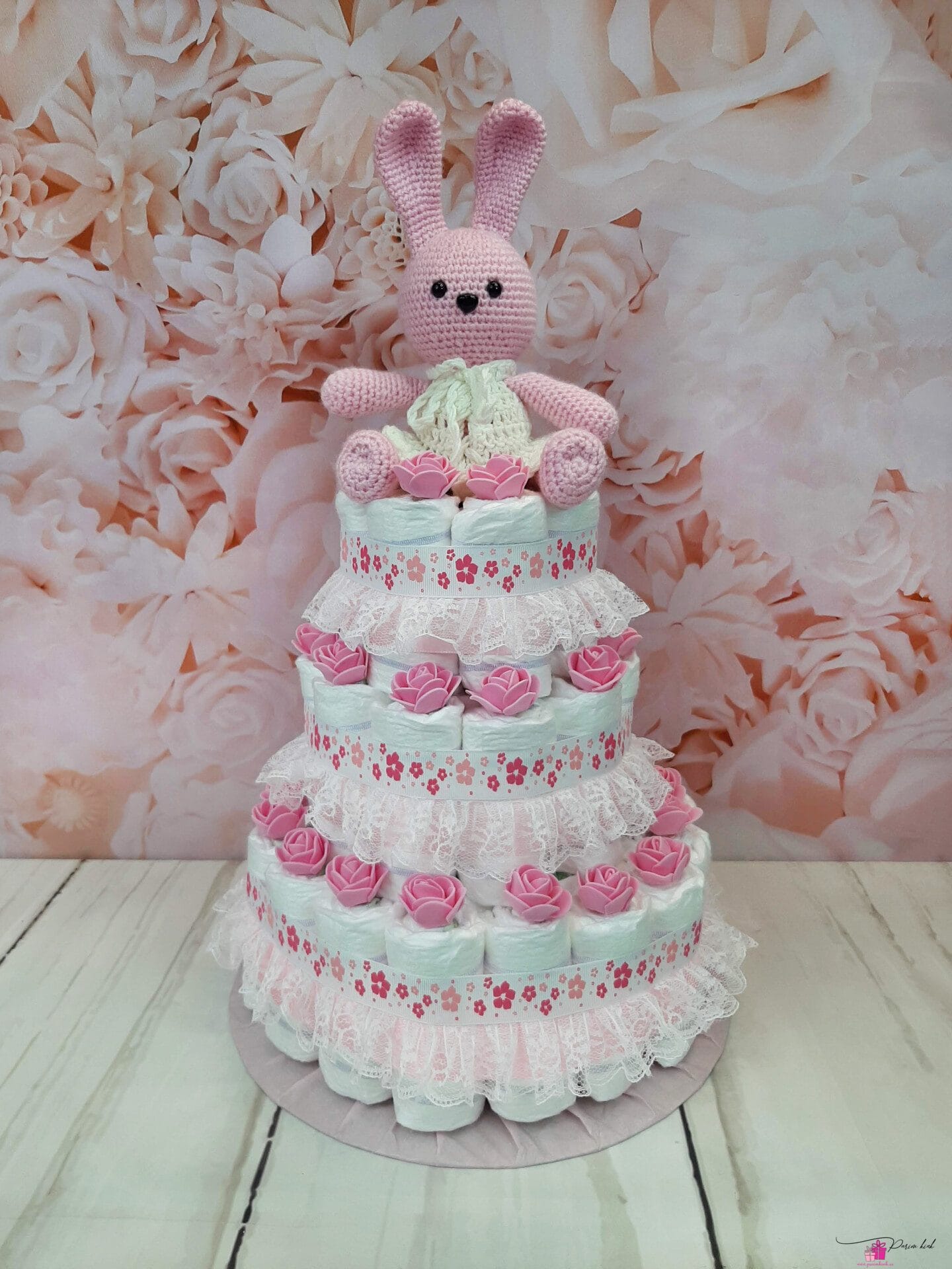 Roosa Mähkmetort Roosa Amigurumi Jänesega 3