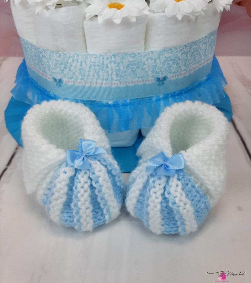 sinine mähketort kootud papudega sinine mähketort kootud papudega