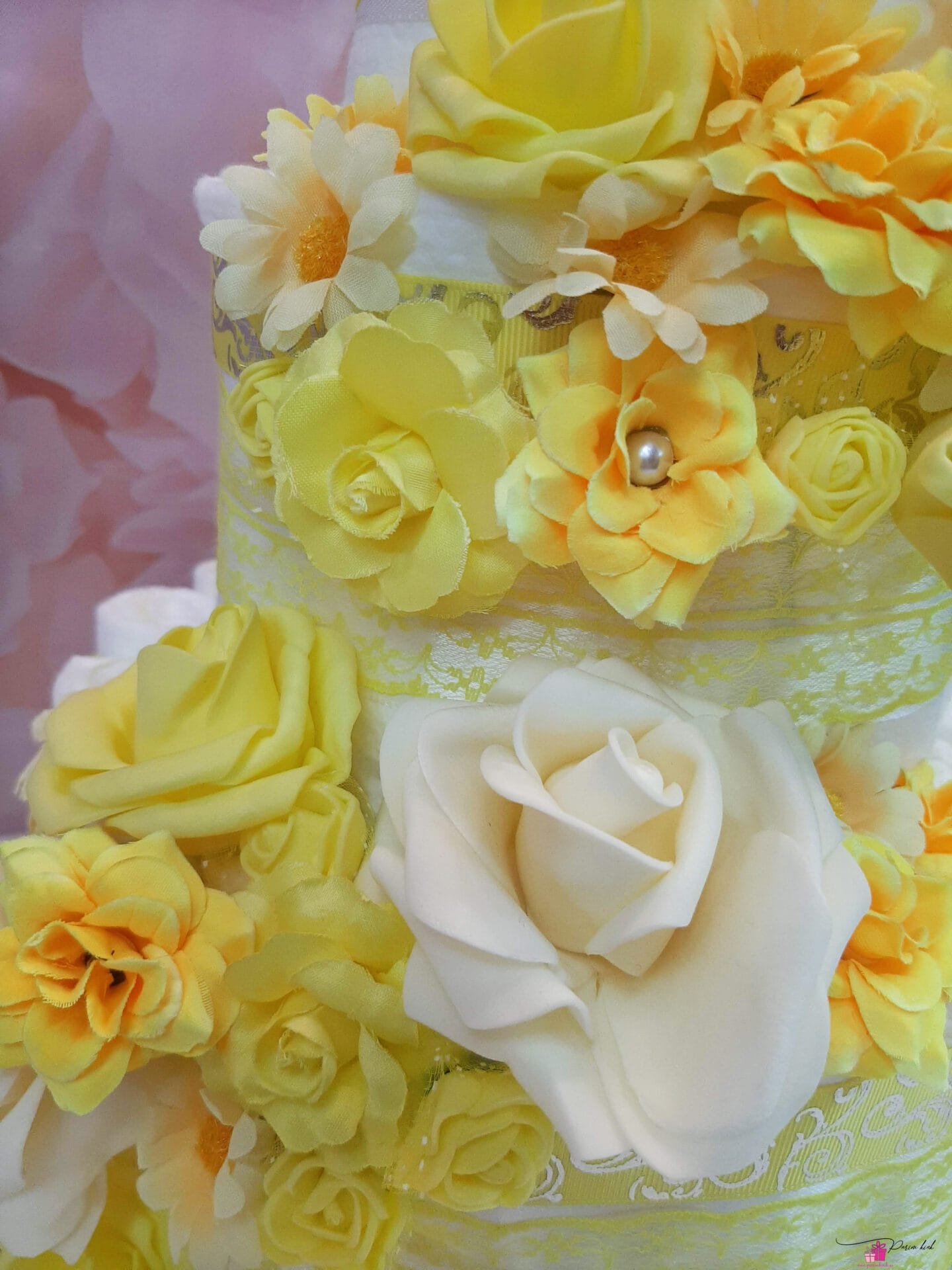 kollane mähkmetort kaisutekiga 1