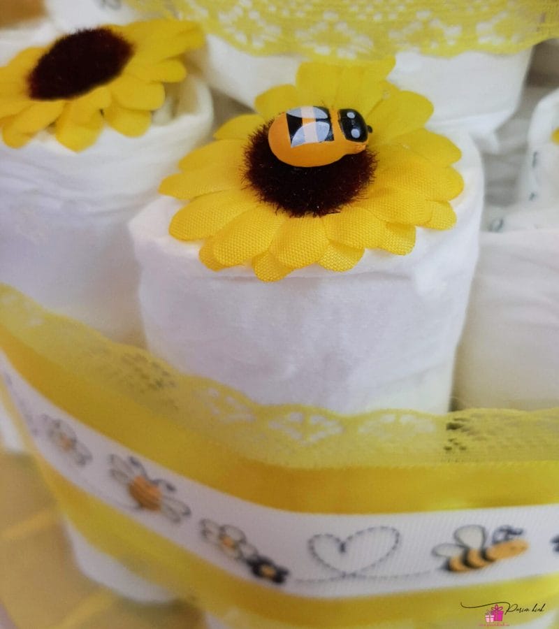 kollane väike mähkmetort lutiketiga 1 kollane väike mähkmetort lutiketiga 1