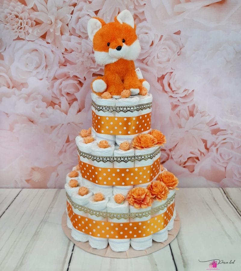 Oranž mähkmetort rebasega