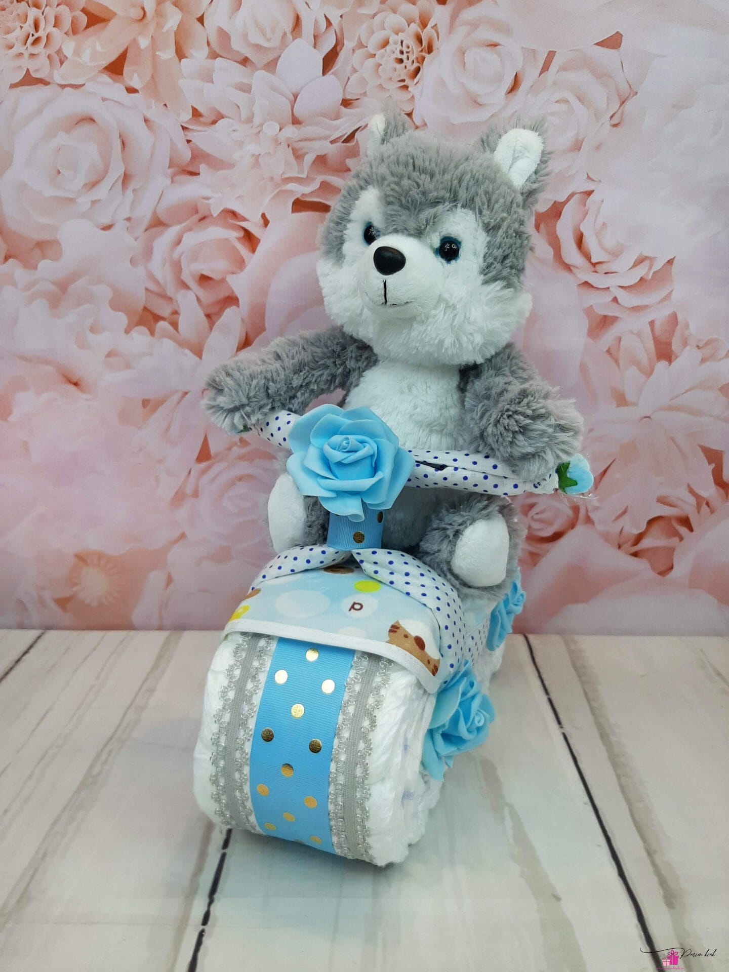 Sinine Motika Mähkmetort 2