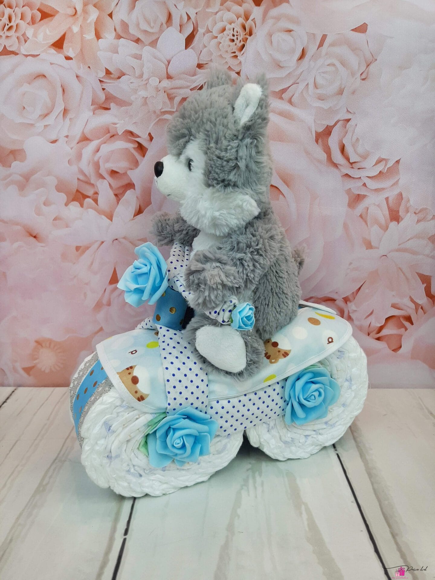 Sinine Motika Mähkmetort 3