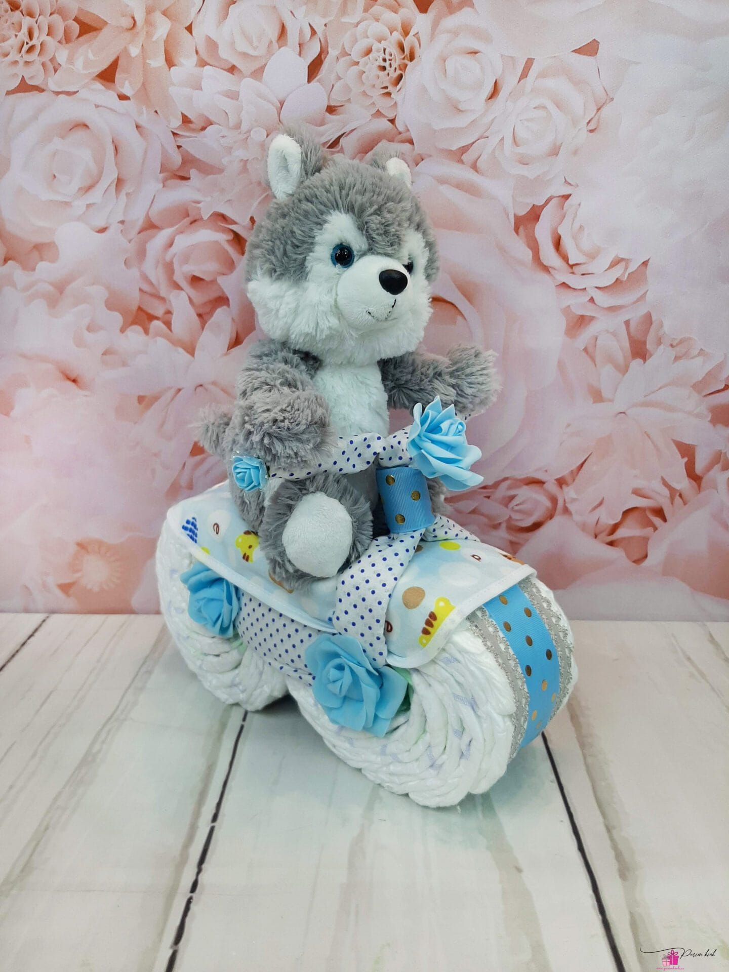 Sinine Motika Mähkmetort 5