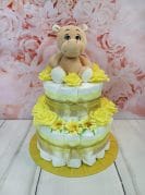 kollane mähkmetort jõehobuga